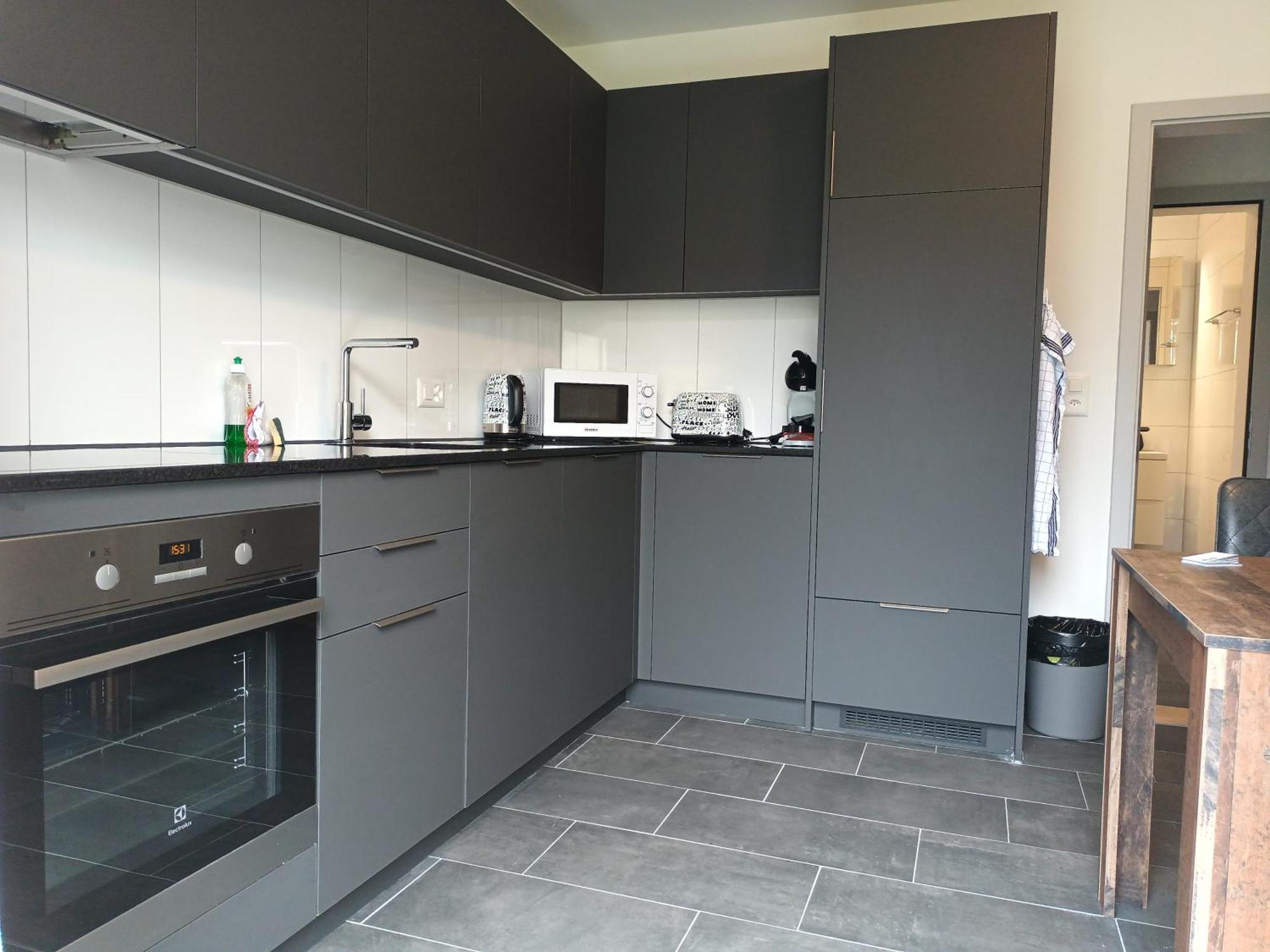 Henry'S Apartments อินเทอร์ลาเคน ภายนอก รูปภาพ